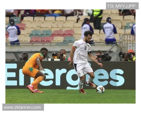 穆罕默德·萨拉赫:从埃及小镇到世界足坛巨星的辉煌征程 穆罕默德·萨拉赫:从埃及小镇到世界足坛巨星的辉煌征程