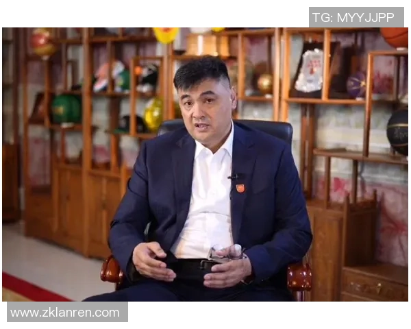 刘玉栋：从篮球场上的传奇到人生舞台的精彩转身